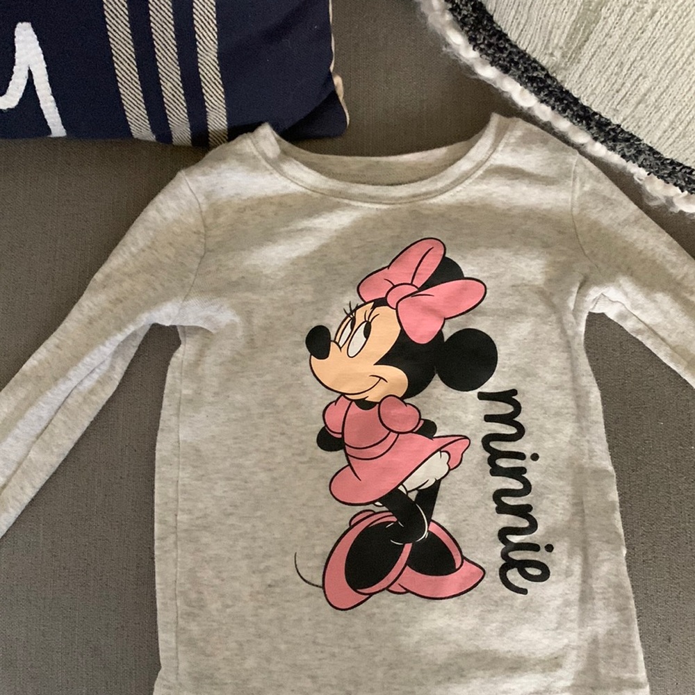 Minne mouse shirt